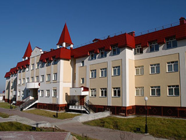  Yarsale School Complex